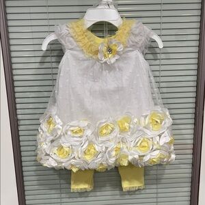 NANNETTE BABY 2PC TULLE YELLOW ROSES TUNIC & MATCHING CAPRI LEGGINGS SIZE 6-9M